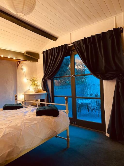 Outhouse Bothy Apartment Къркби Лонсдейл Екстериор снимка