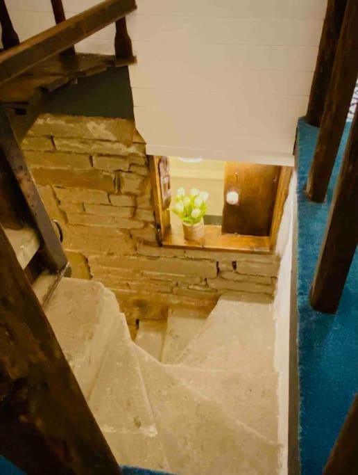 Outhouse Bothy Apartment Къркби Лонсдейл Екстериор снимка