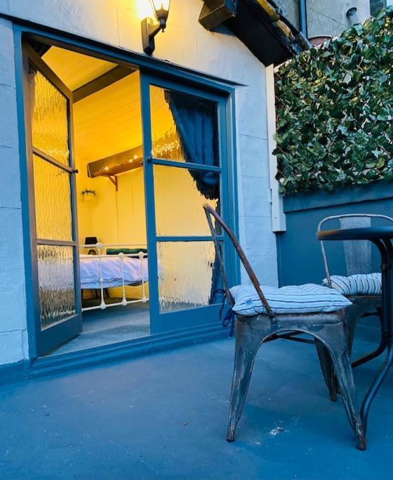 Outhouse Bothy Apartment Къркби Лонсдейл Екстериор снимка