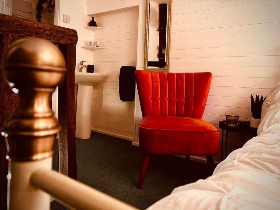 Outhouse Bothy Apartment Къркби Лонсдейл Екстериор снимка